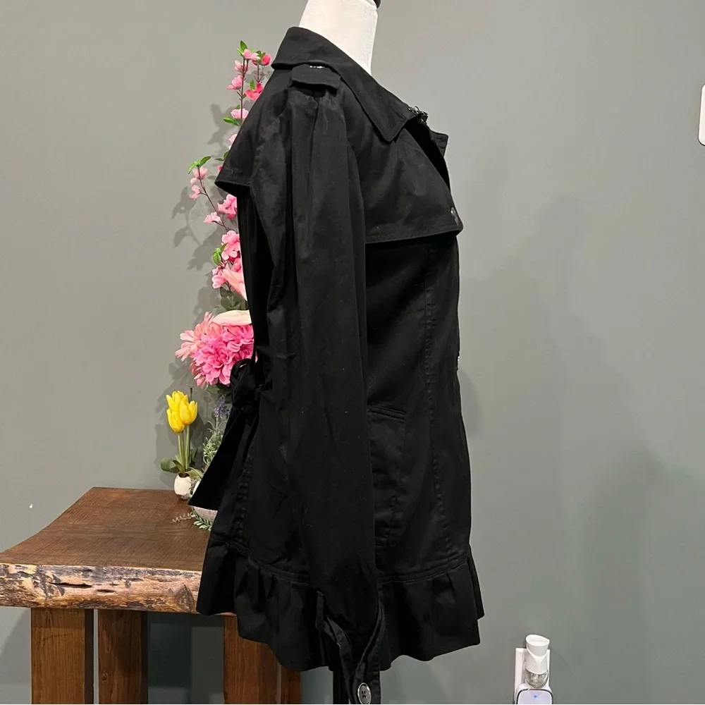 Light Button Up Jacket - Picture 6 of 12